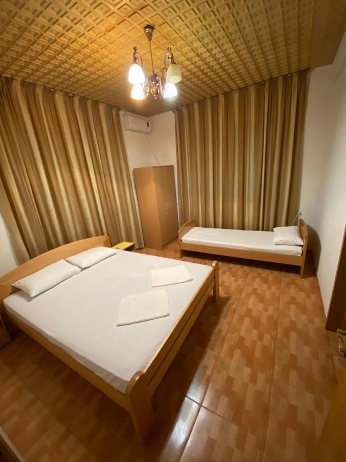 Apartments Toni Ulcinj Esterno foto
