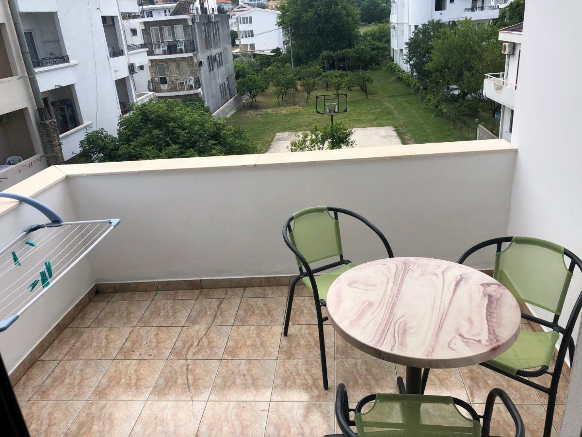 Apartments Toni Ulcinj Esterno foto